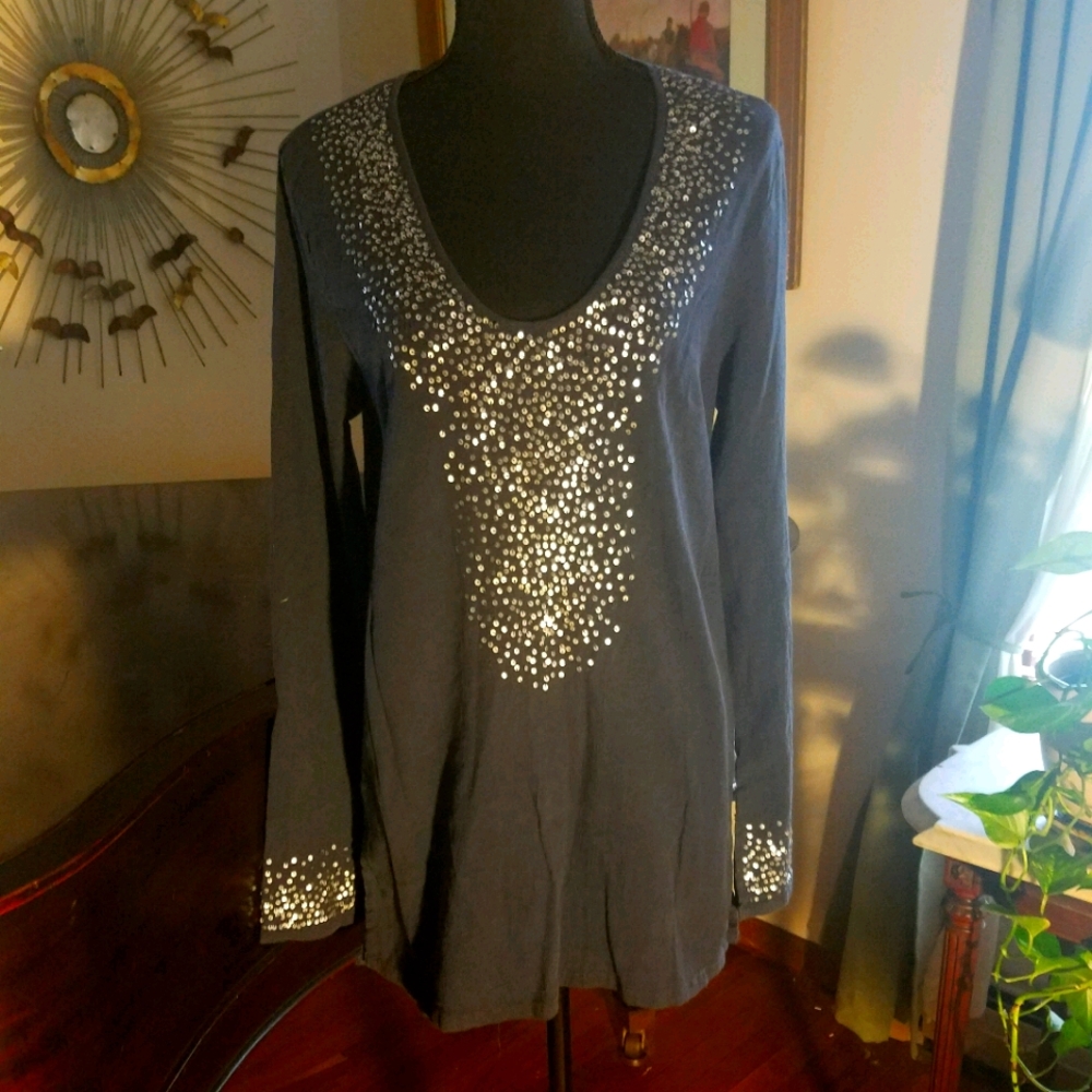 GAUZY SUMMER TOP WITH BLING!